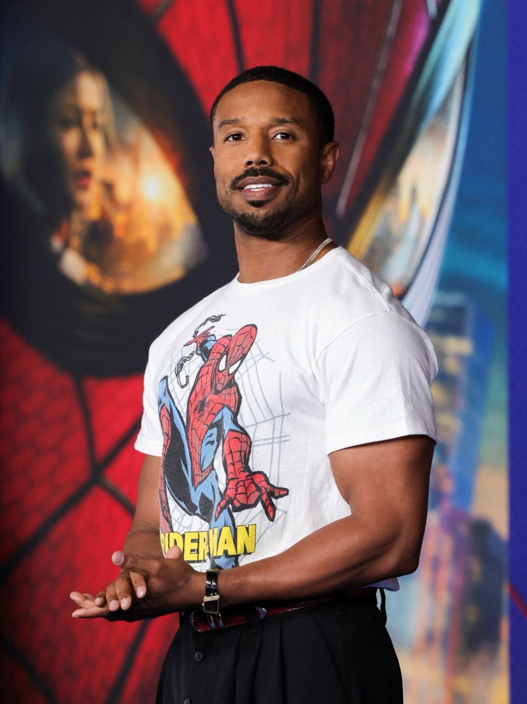 奧斯卡影帝 Michael B. Jordan 身穿《蜘蛛俠》T恤現身支持，他過去曾參演《黑豹》。