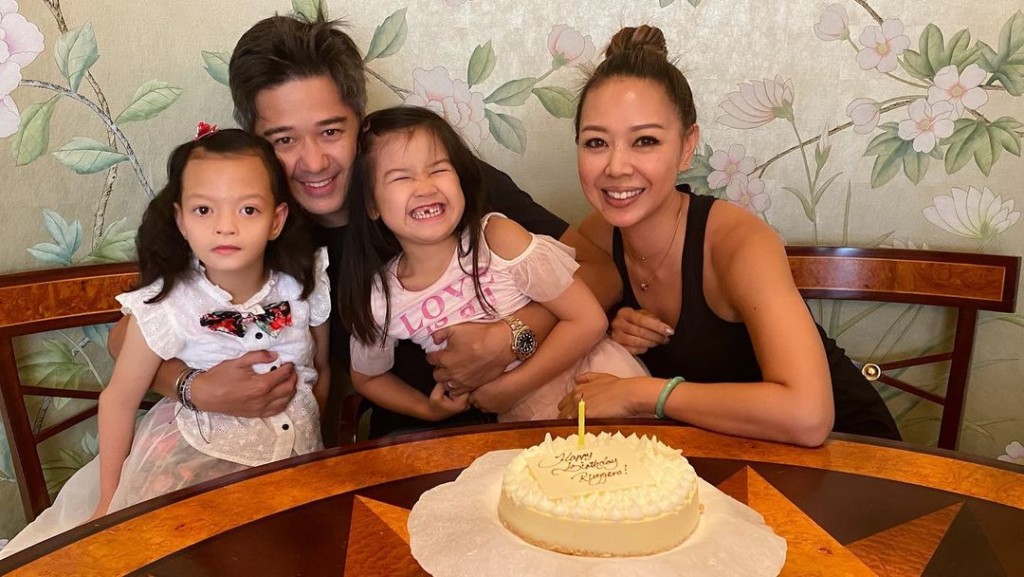 Isabella一度被診斷活不過兩歲,但鍾麗淇夫婦並未放棄,悉心照顧女兒,創造了奇蹟。
