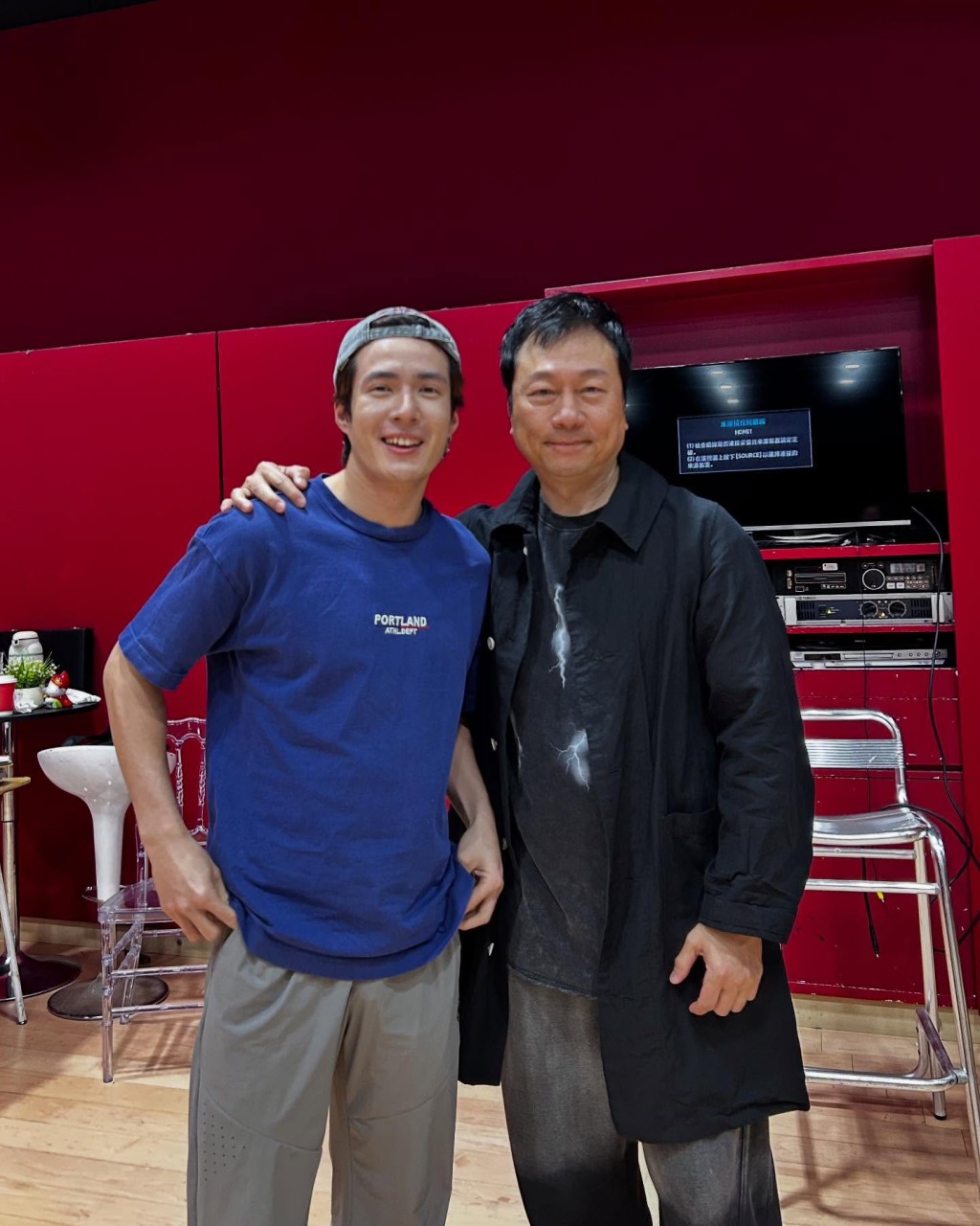 吳兆麟曾與黎耀祥合作拍劇。