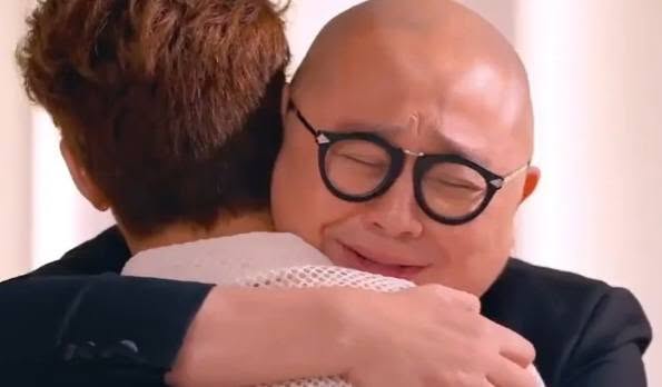 網民分享阿Bob與Oscar相擁的照片,指他最終成功入圍。